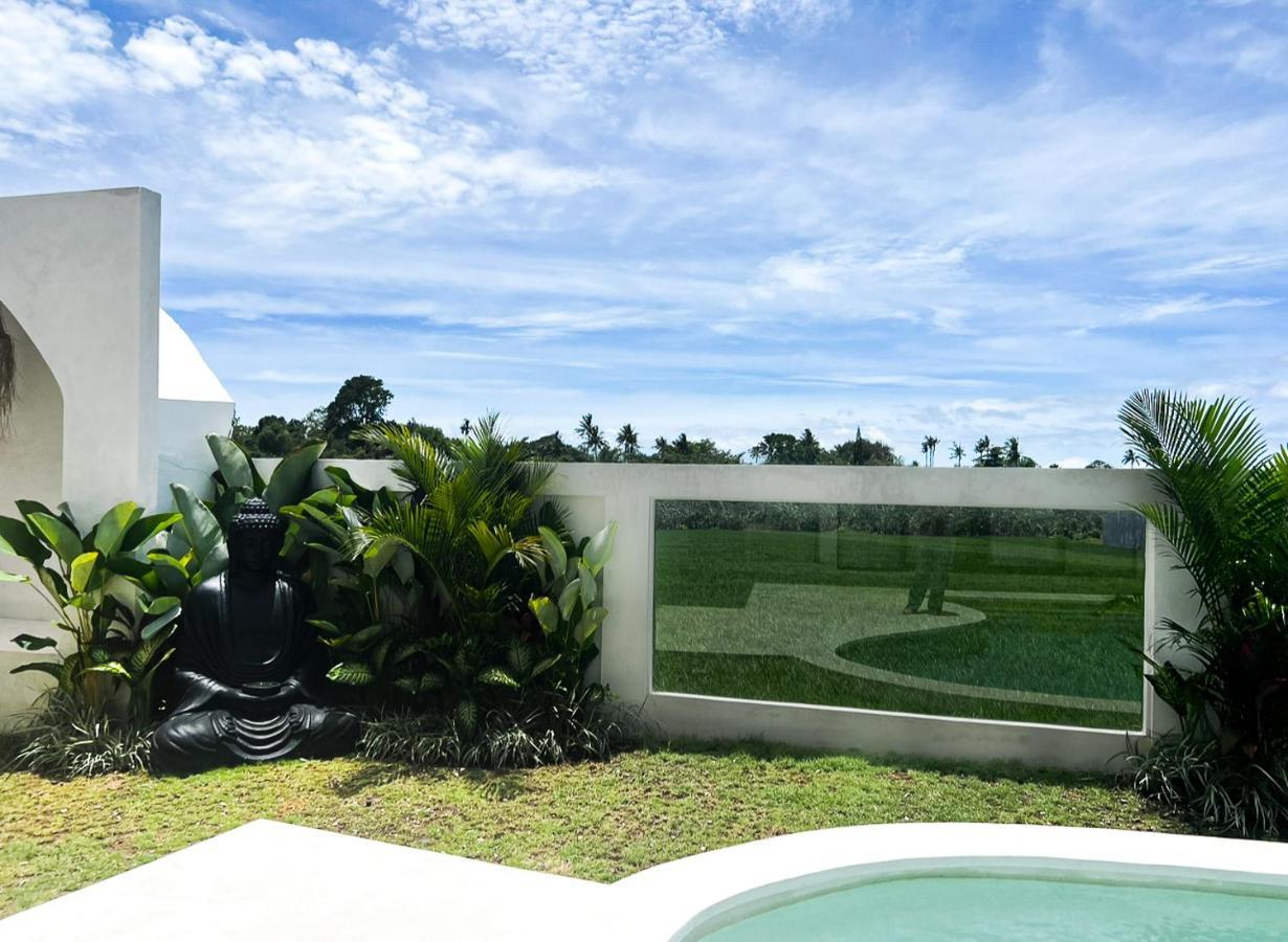 Villa Aurelia Canggu Buitenkant foto