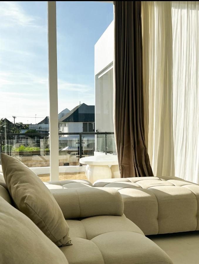 Villa Aurelia Canggu Buitenkant foto