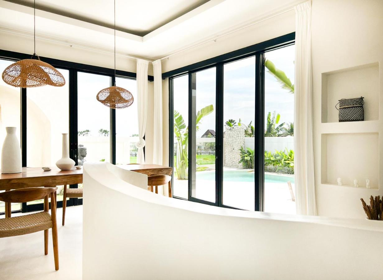 Villa Aurelia Canggu Buitenkant foto